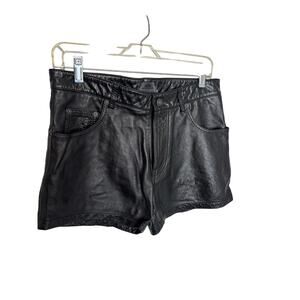 ZARA x Steven Meisel Limited Edition Black Leather Shorts Women’s Size 30